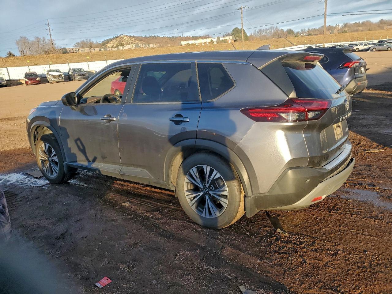 2023 Nissan Rogue Sv - Фото 2