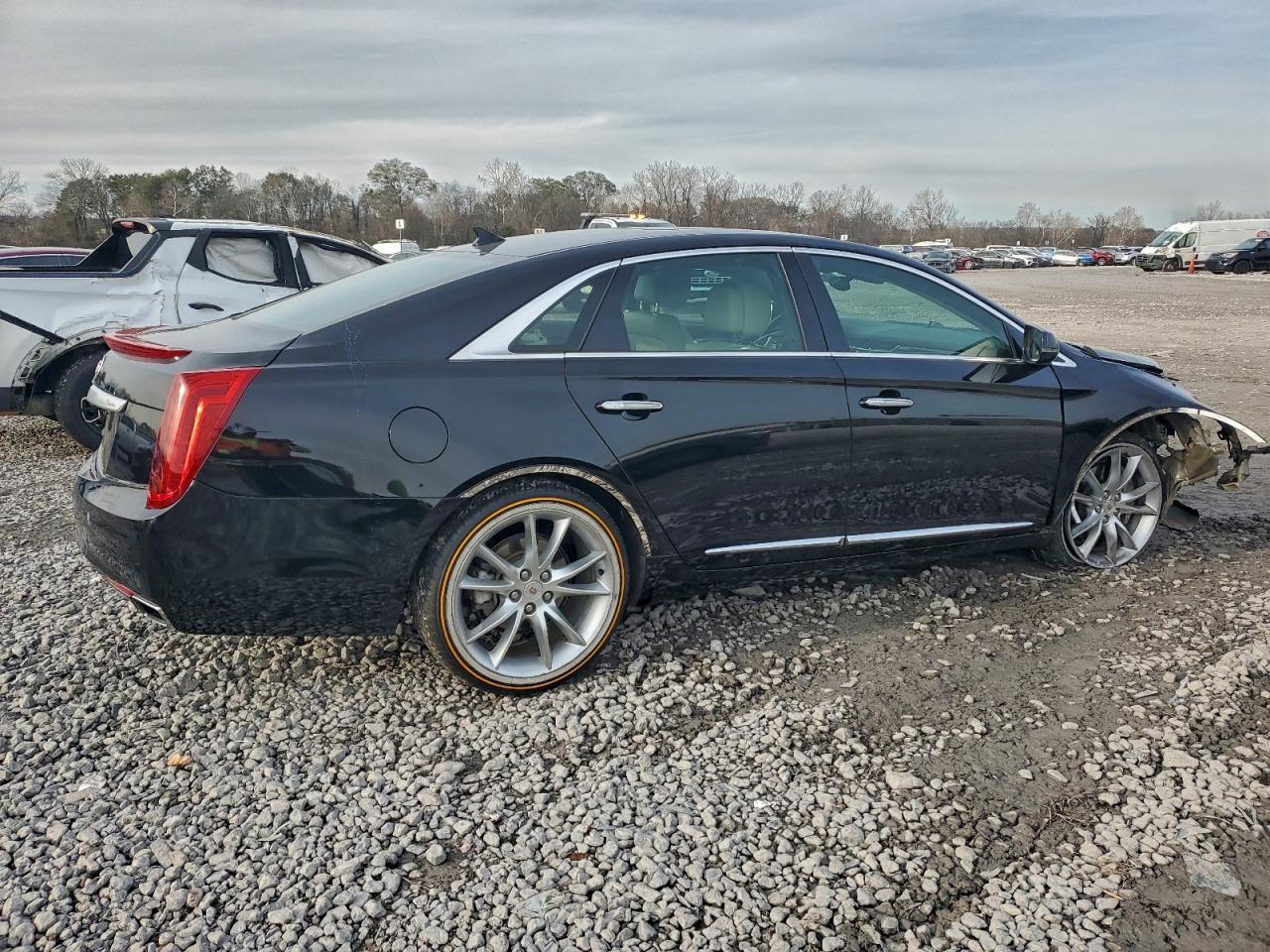 2014 Cadillac Xts Premium Collection - Image 3