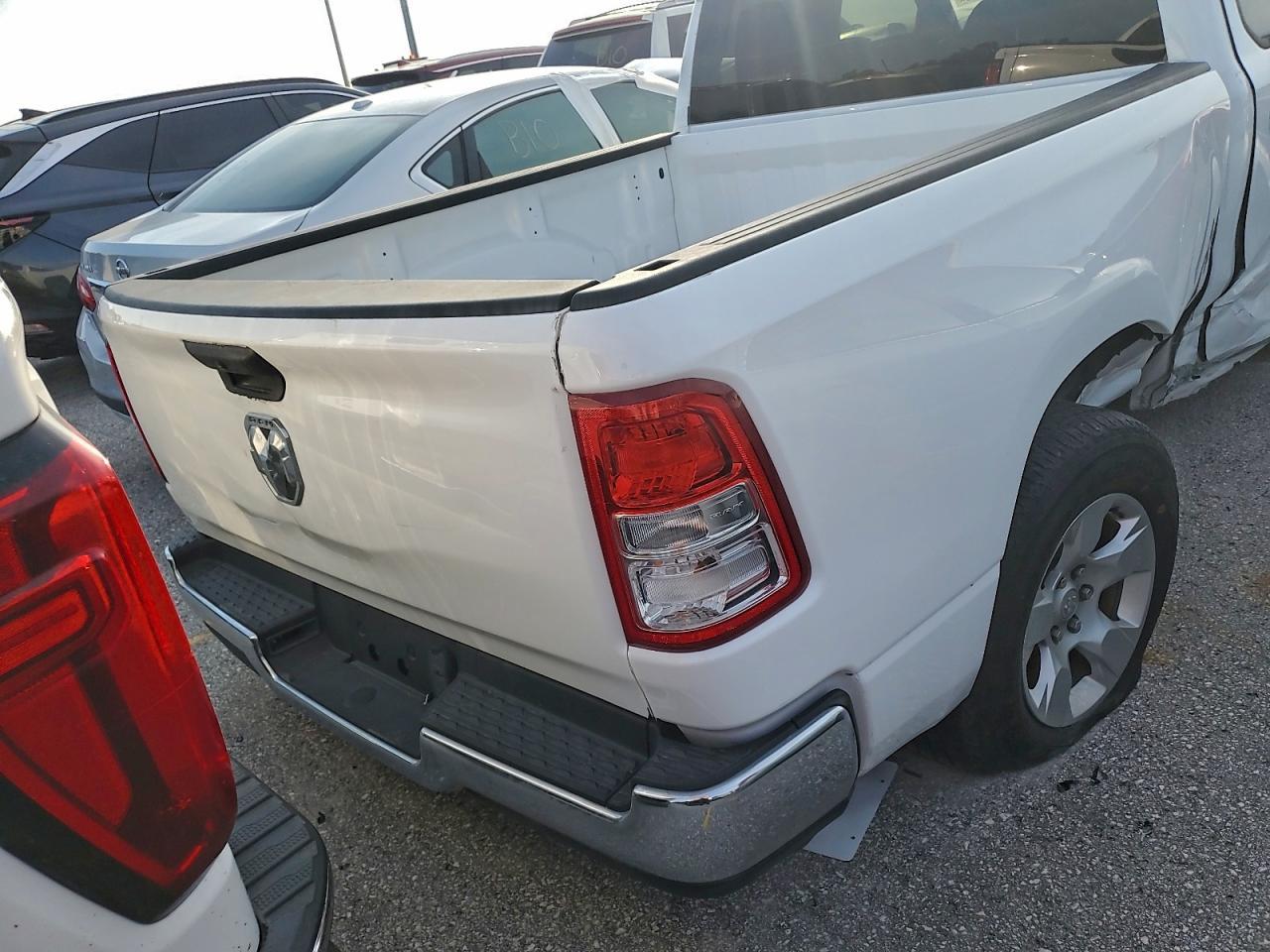 2023 Ram 1500 Big Horn/Lone Star - Фото 6