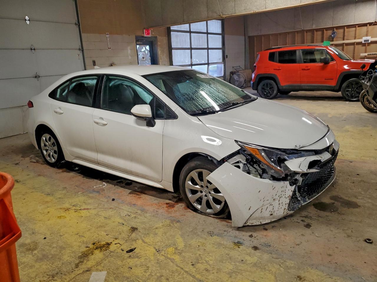 2021 Toyota Corolla Le - Image 4