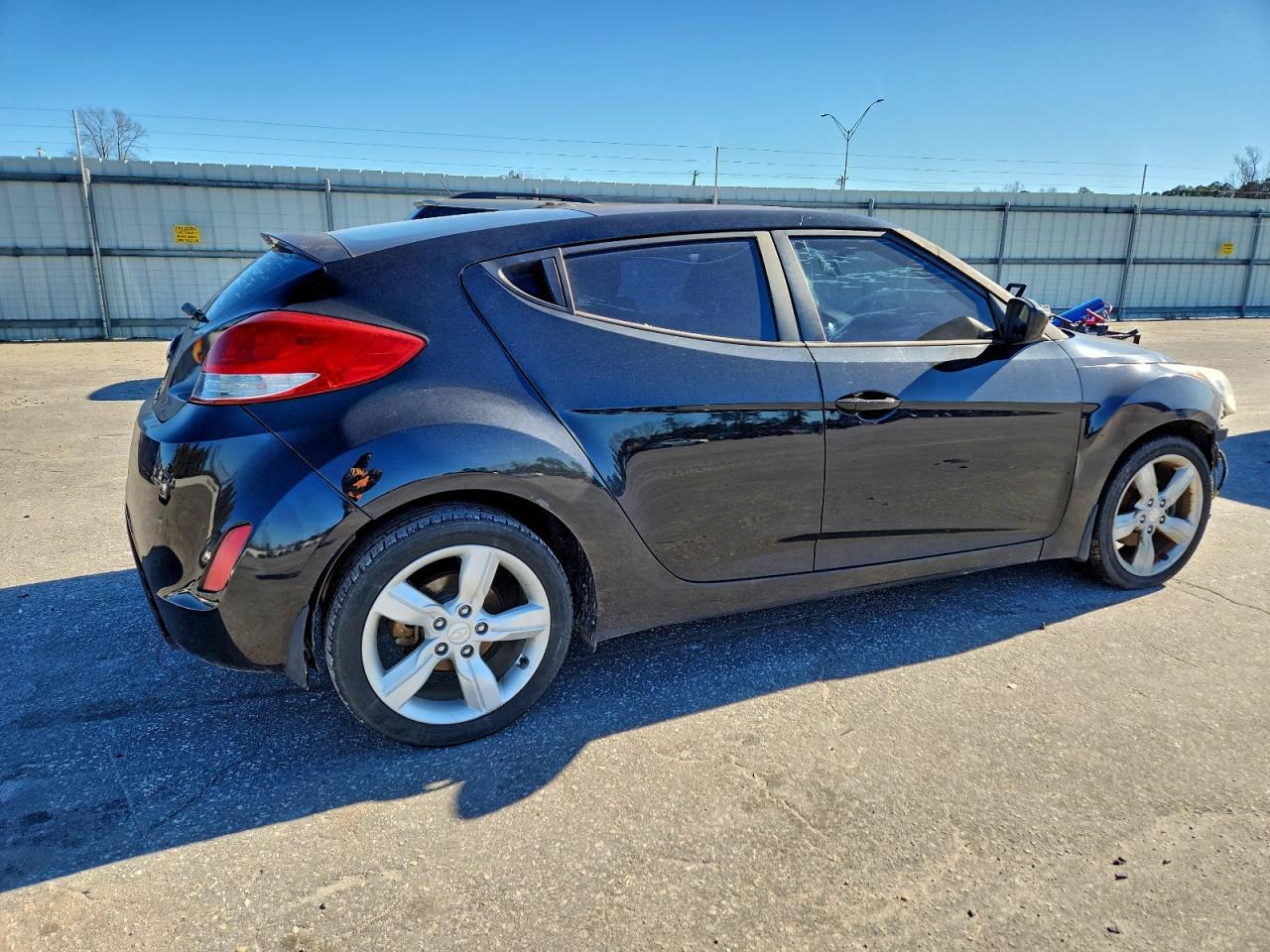 2013 Hyundai Veloster - Фото 5