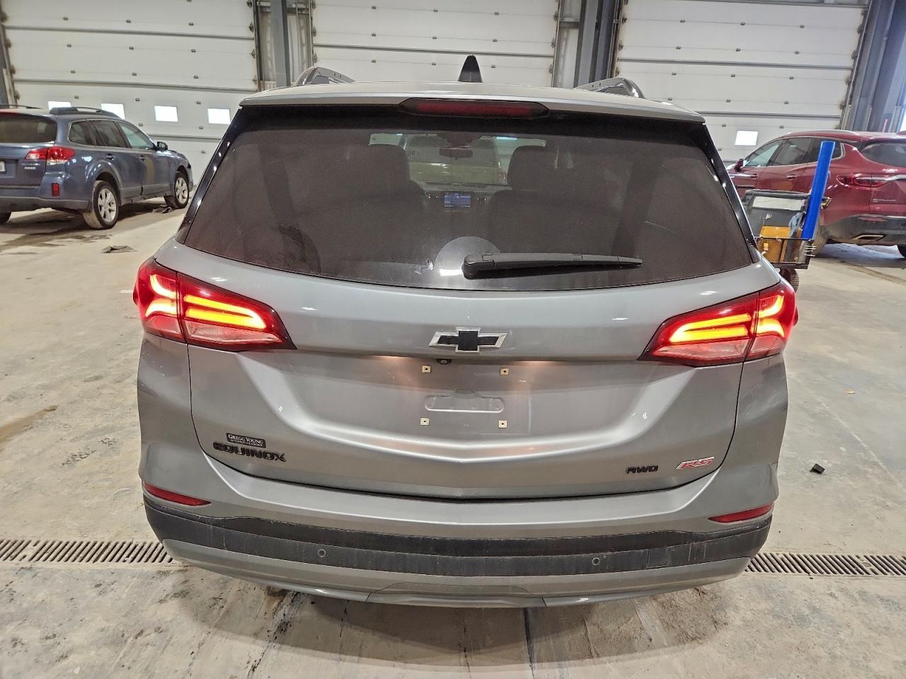 2024 Chev Equinox Rs - Image 6