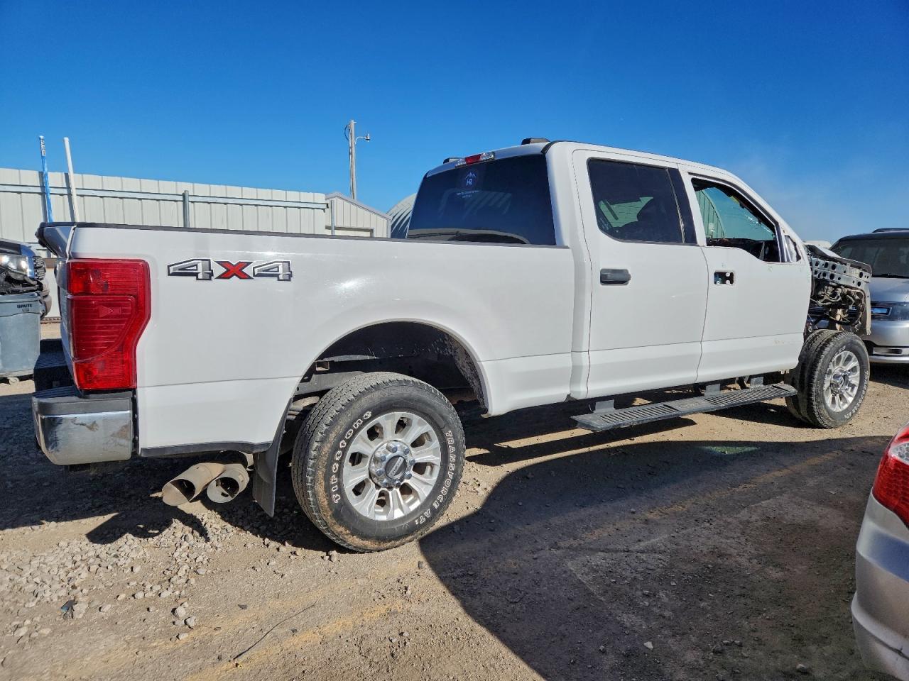 2021 Ford F250 Super Duty - Фото 3
