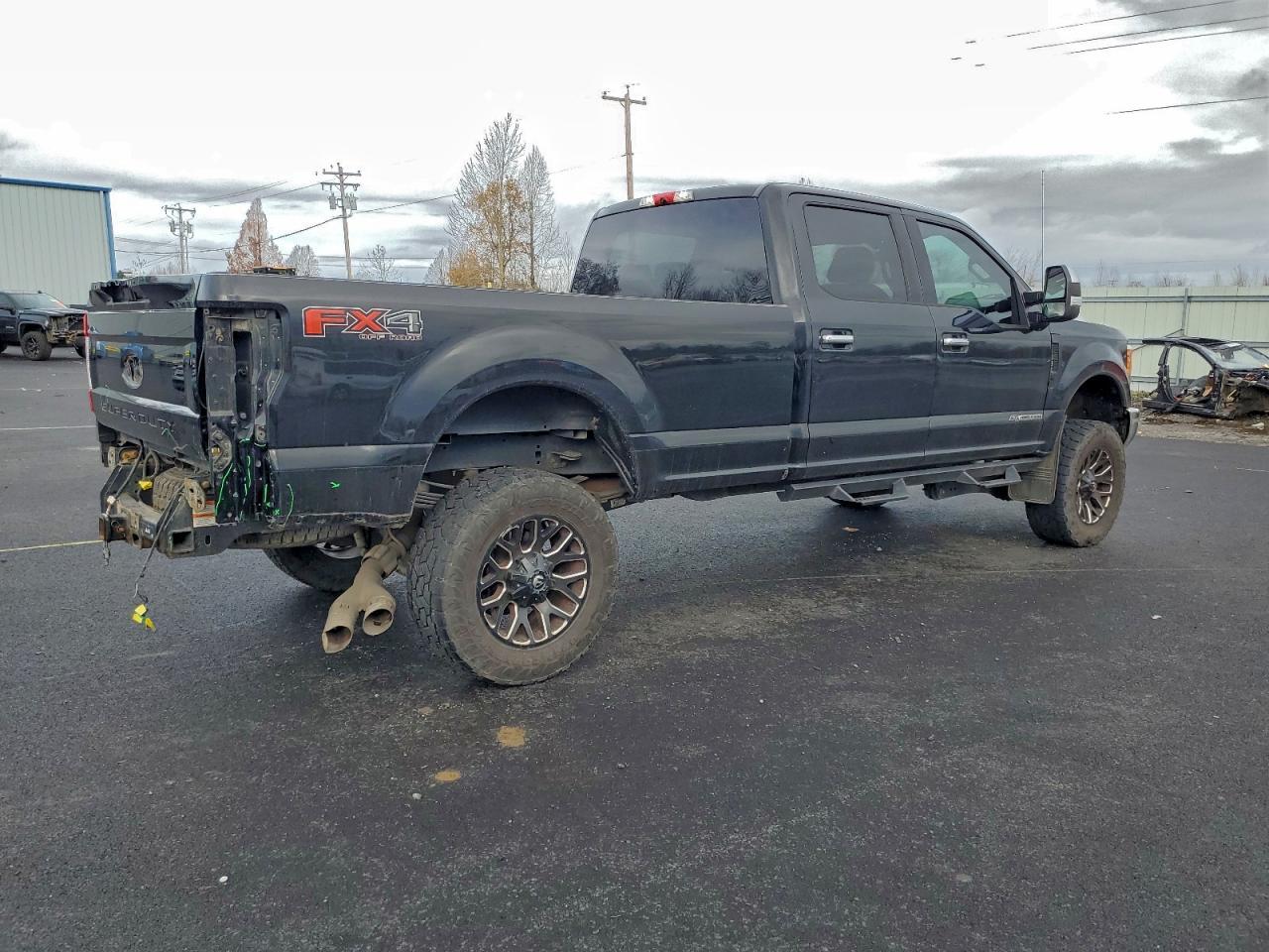 2017 Ford F350 Super Duty - Фото 3