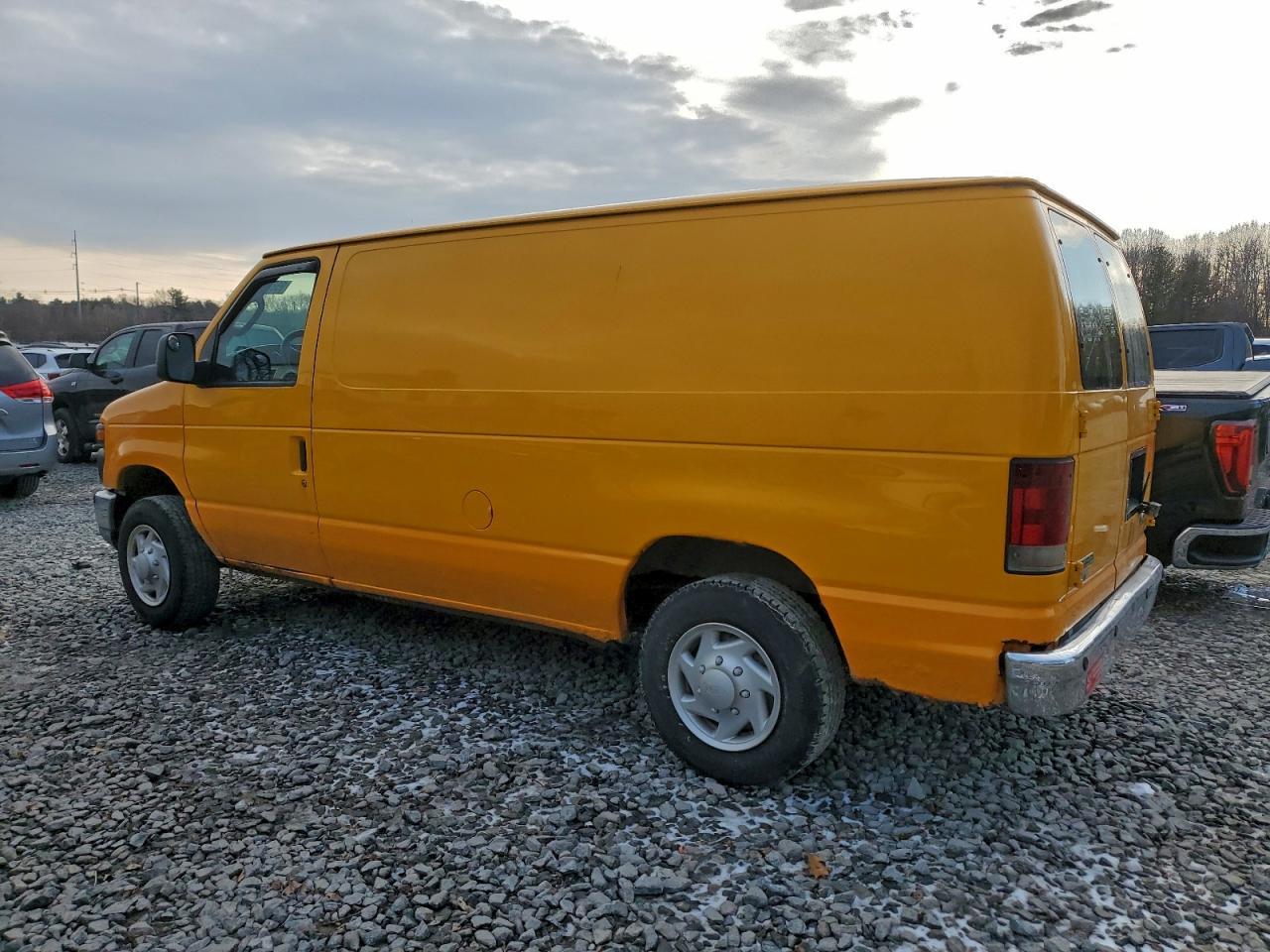 2008 Ford E150 Delivery Van - Image 2