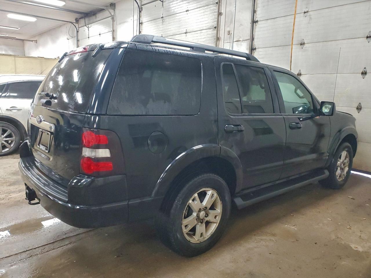 2009 Ford Explorer Xlt - Фото 3