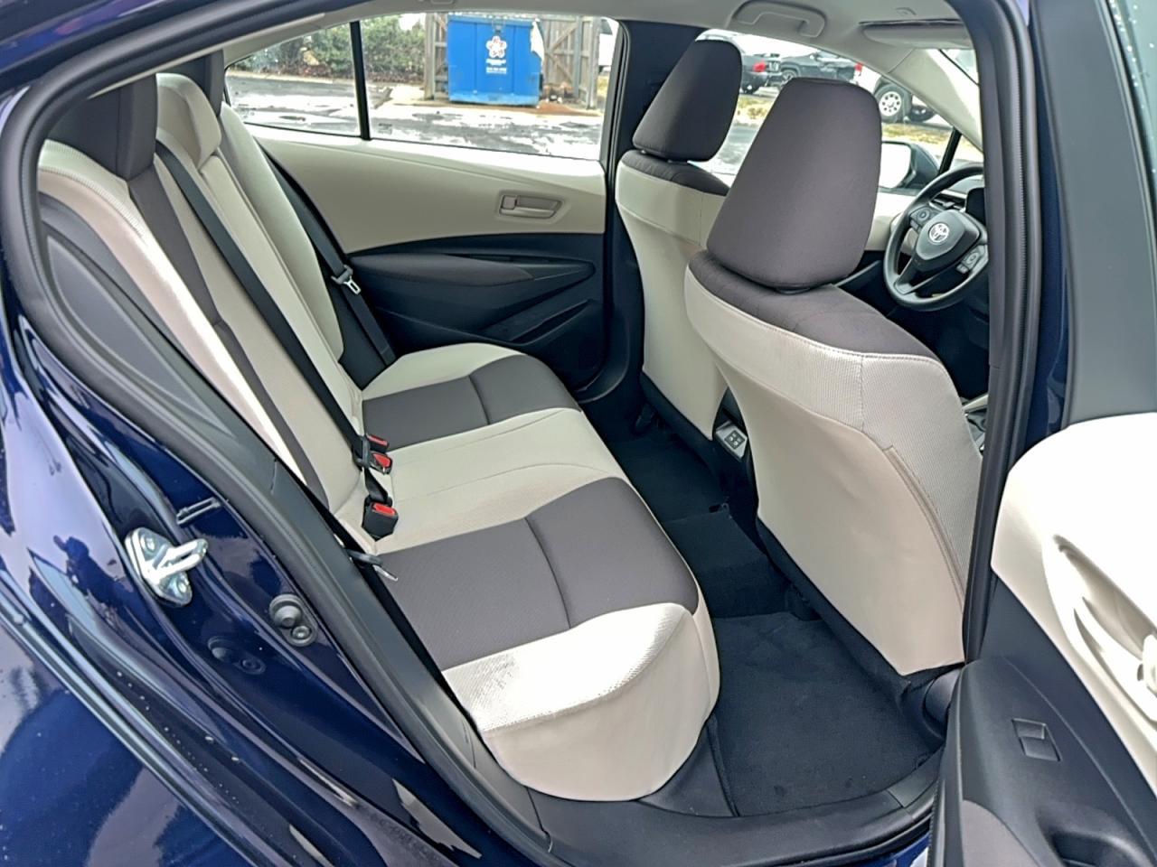 2025 Toyota Corolla Le - Фото 6