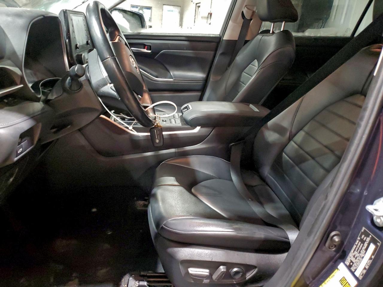 2022 Toyota Highlander Xle - Image 7