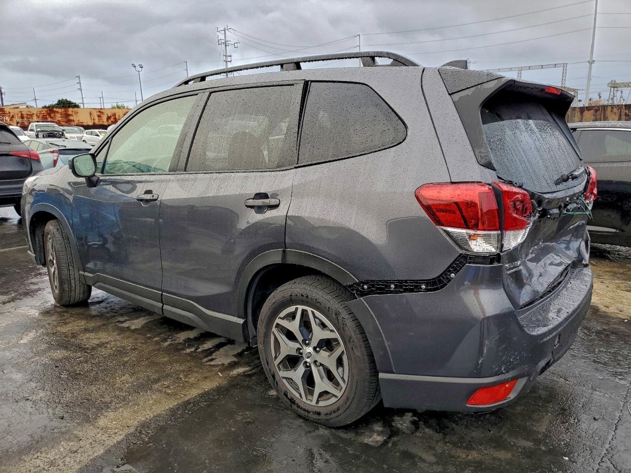 2024 Subaru Forester Premium - Фото 2