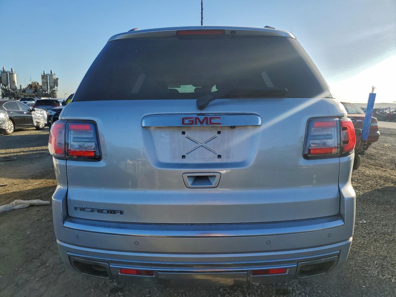 2014 GMC Acadia Denali - Фото 6