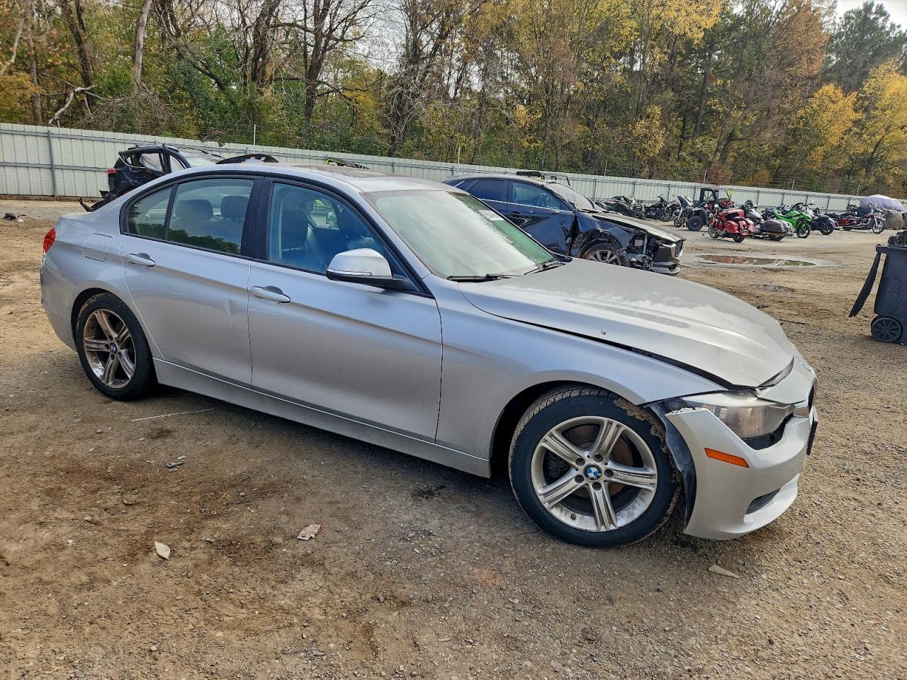 2013 BMW 328 I - Фото 4
