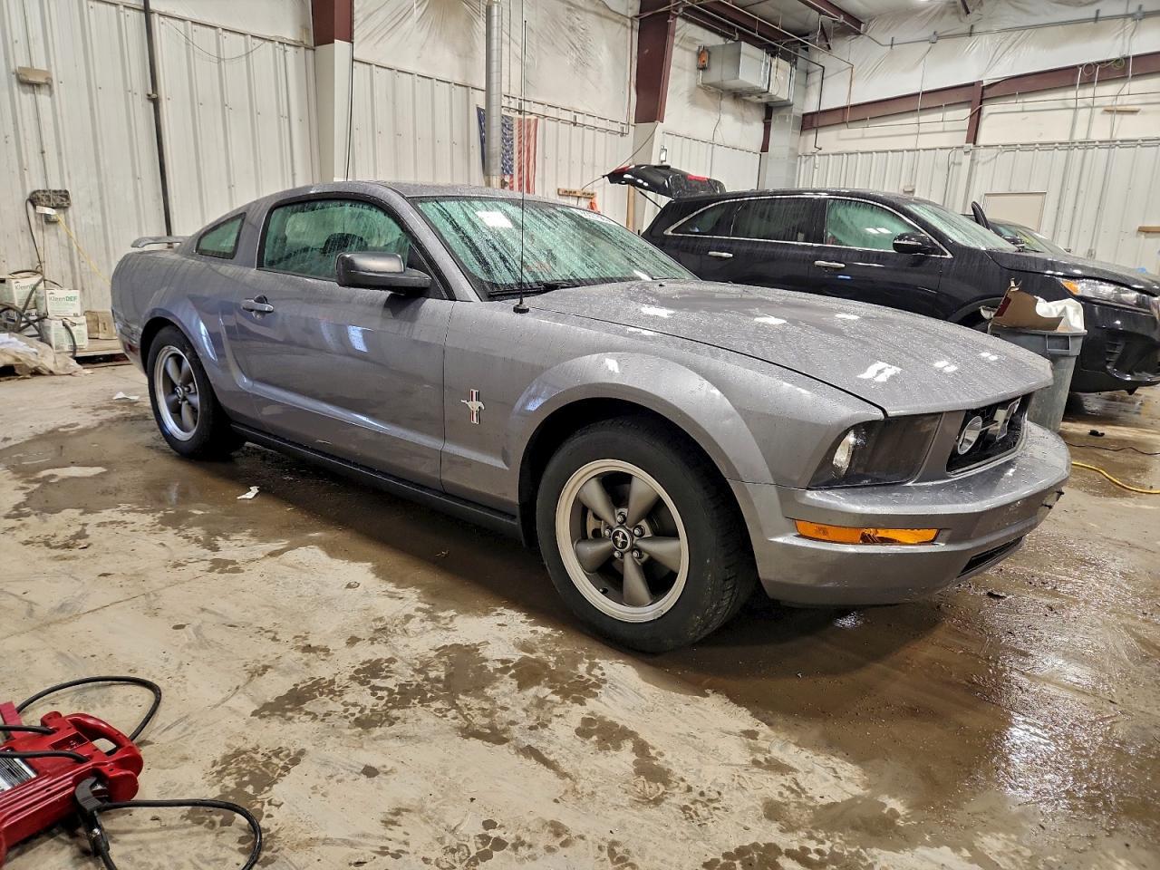 2006 Ford Mustang - Image 4