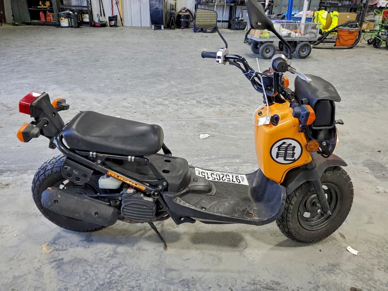 2011 Honda Nps50