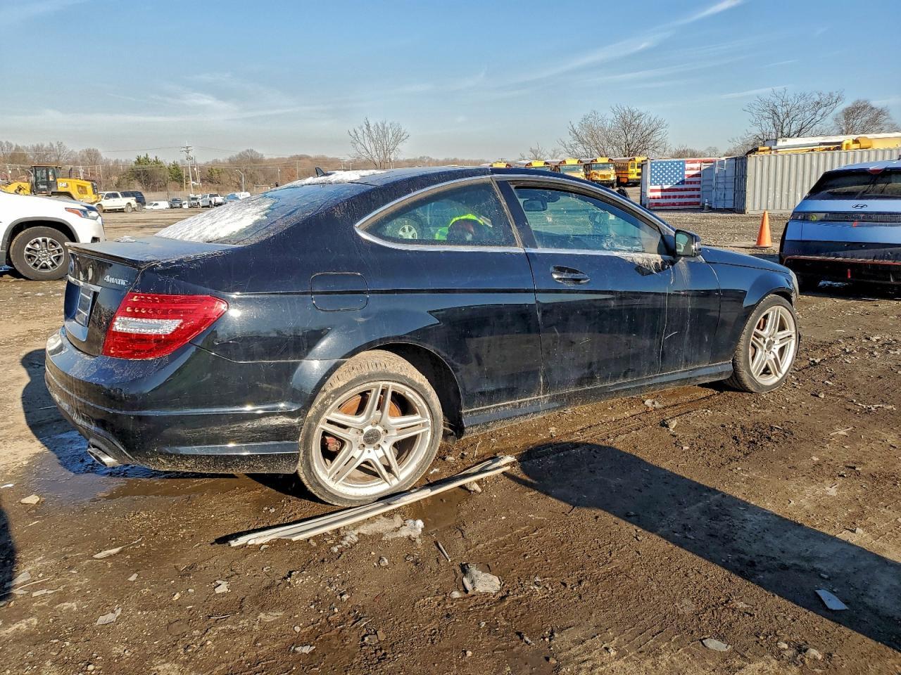 2015 Mercedes-Benz C 350 4Matic - Image 3
