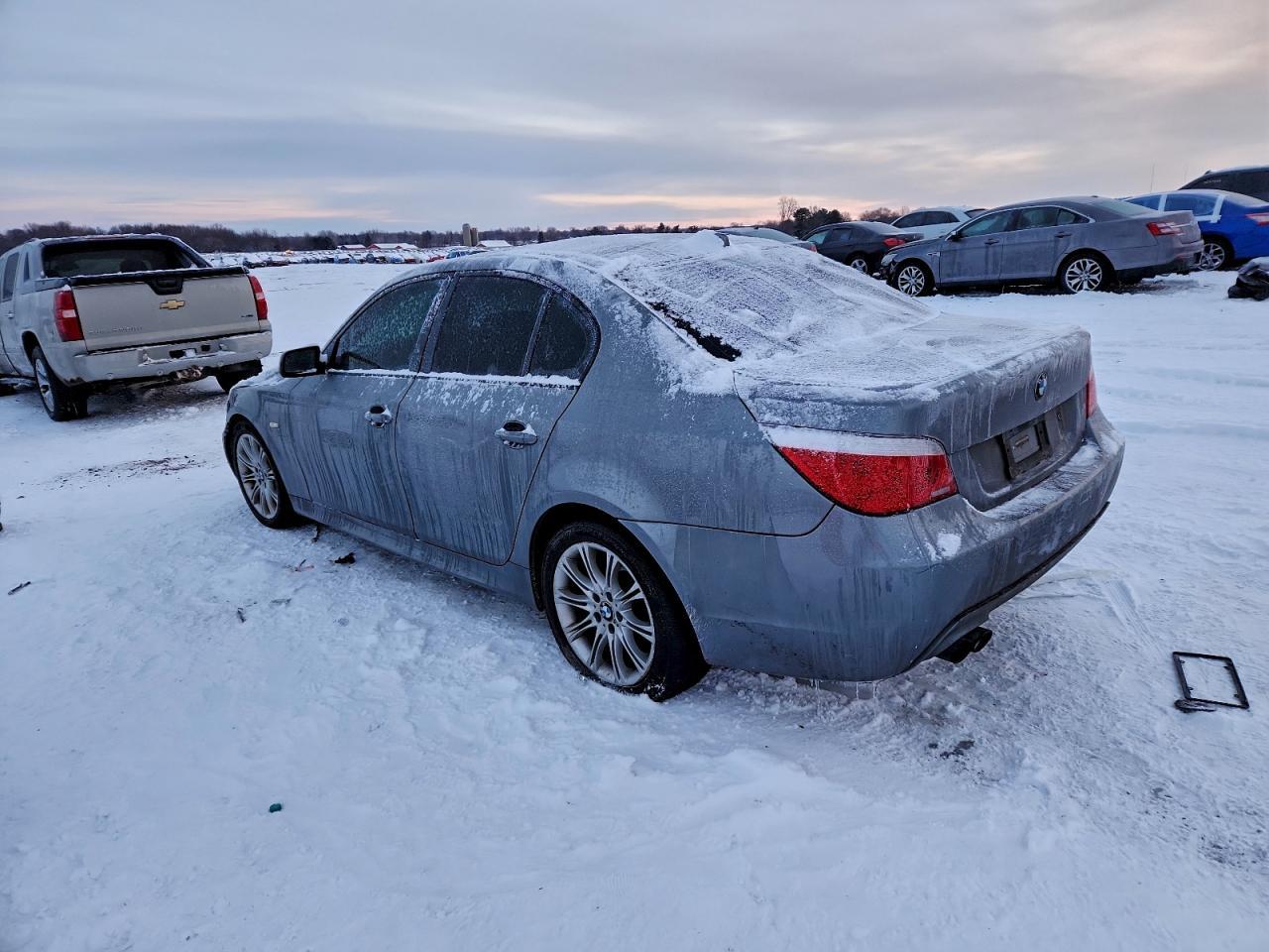 2009 BMW 535 Xi - Фото 2