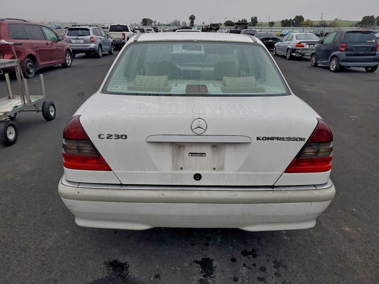 1999 Mercedes Benz C Class C300 4D Spor - Image 6