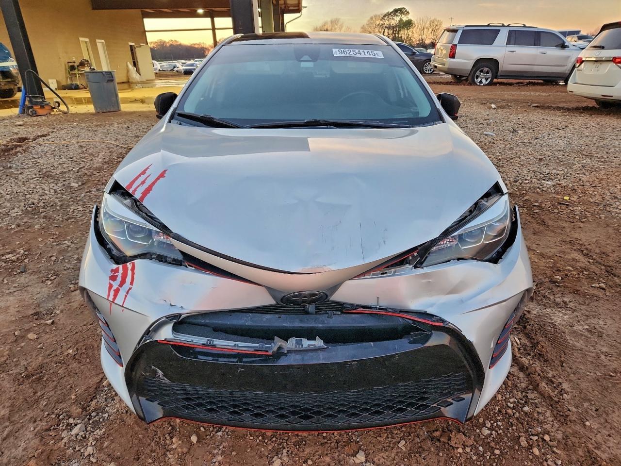 2018 Toyota Corolla - Image 5
