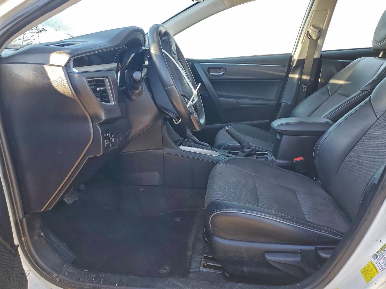 2015 Toyota Corolla L - Фото 7