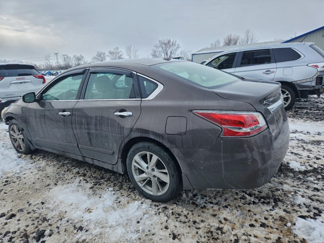 2015 Nissan Altima 2.5 - Фото 2