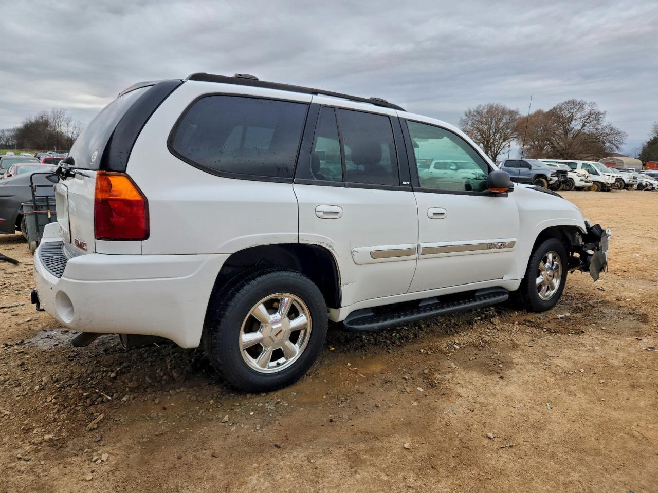 2004 GMC Envoy - Фото 3