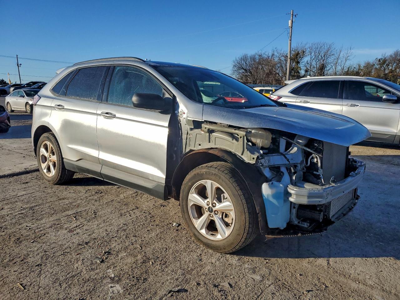 2024 Ford Edge Se - Image 4