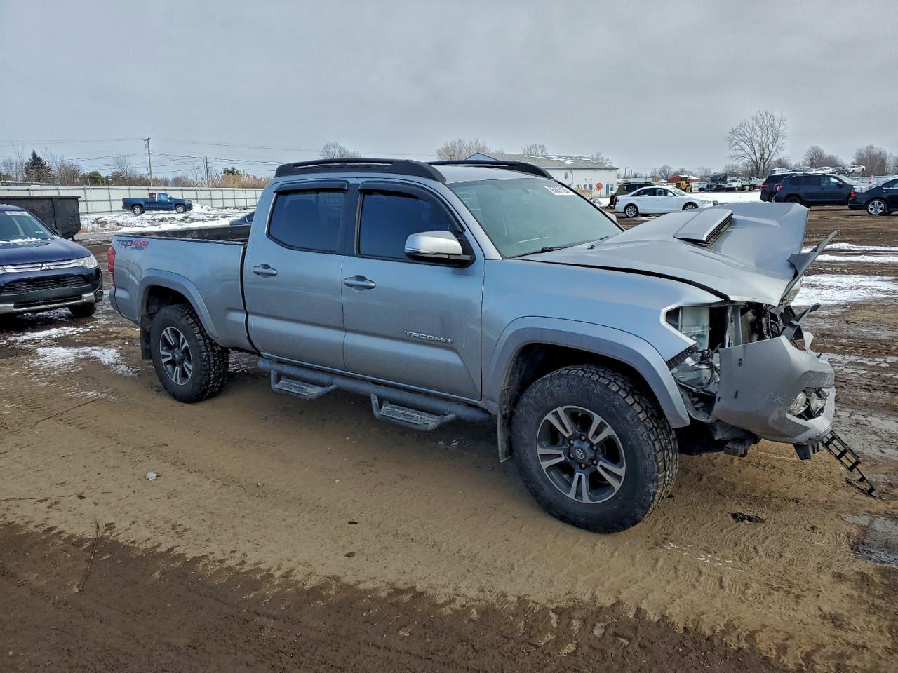 2017 Toyota Tacoma Double Cab - Фото 4