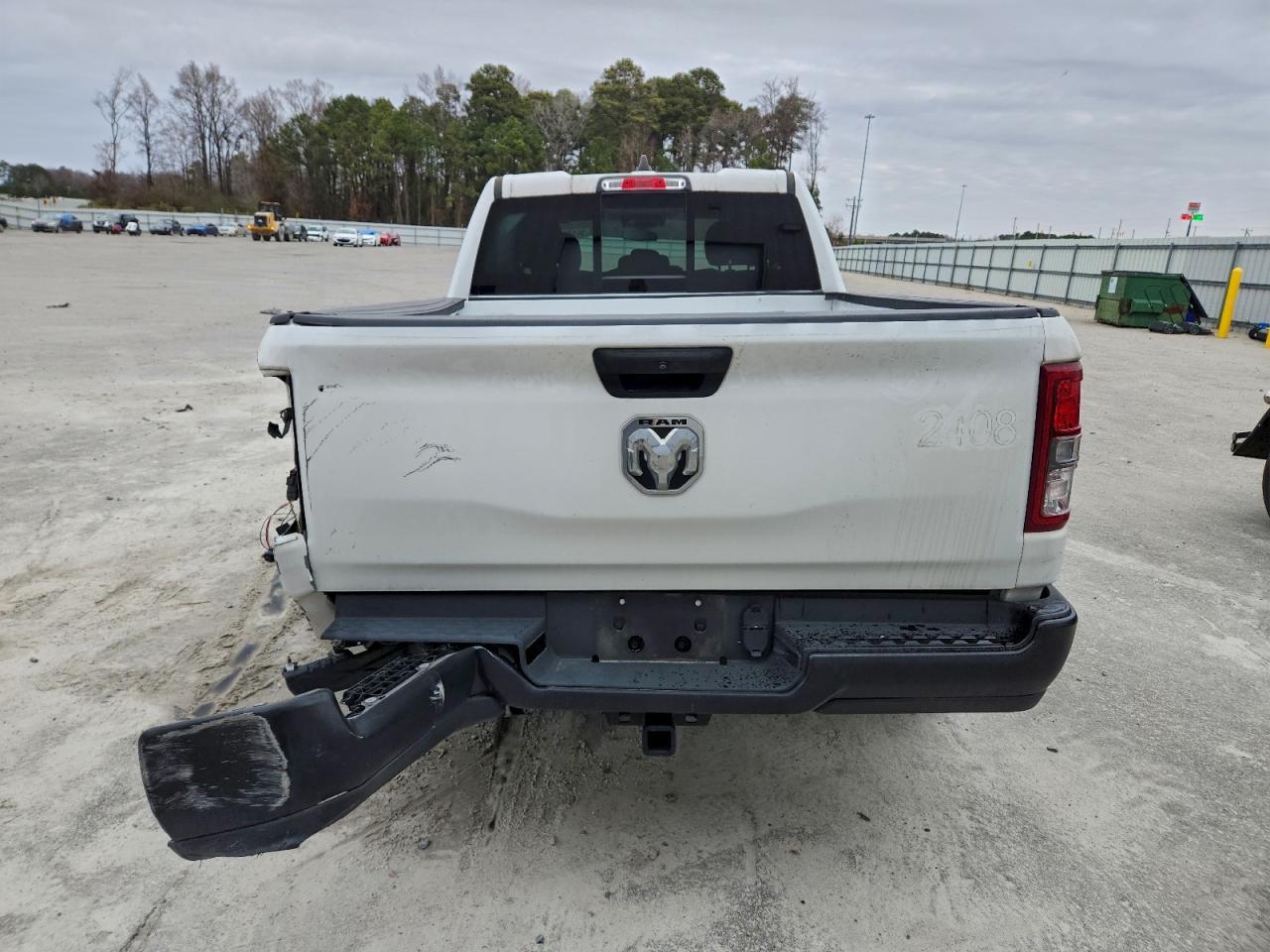 2024 Ram 1500 Tradesman - Фото 6