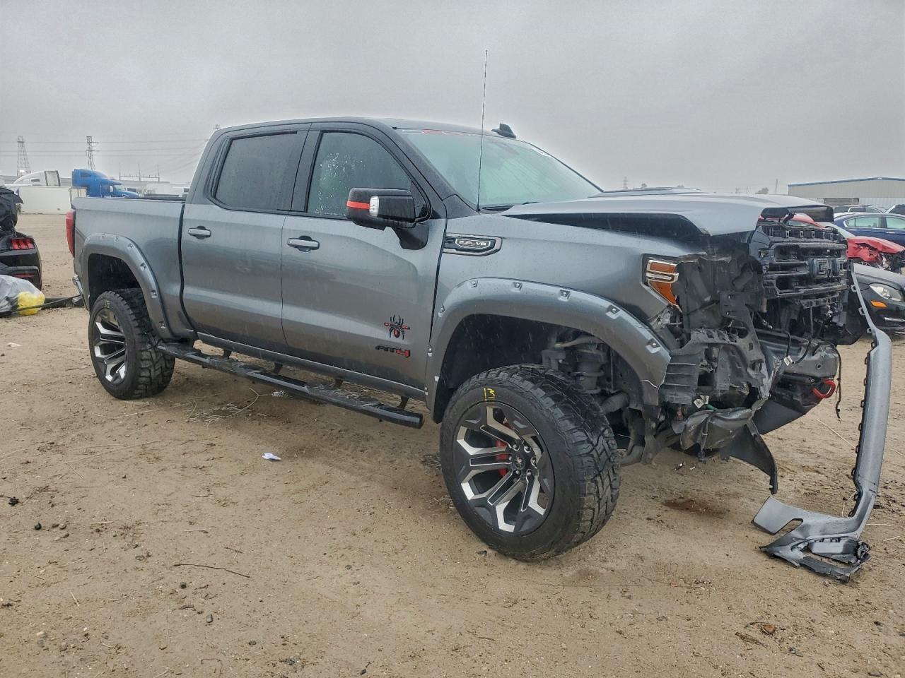 2020 GMC Sierra K1500 At4 - Фото 4