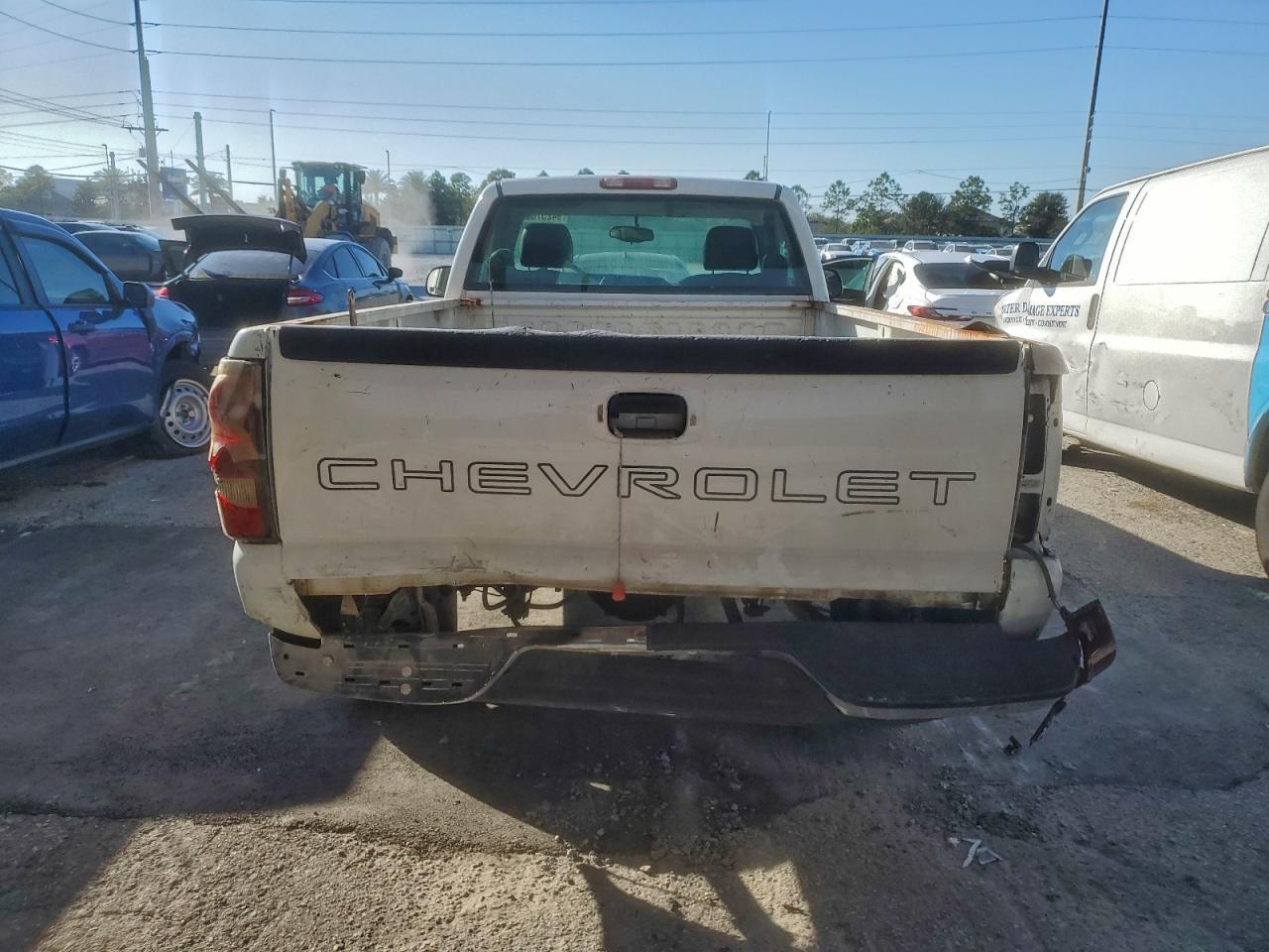 2005 Chevrolet Silverado C1500 - Фото 6
