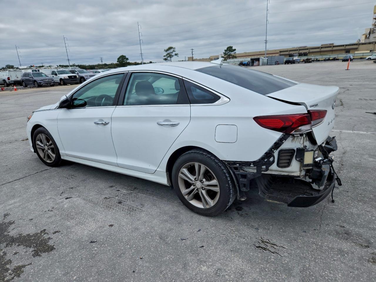 2018 Hyundai Sonata Sport - Фото 2