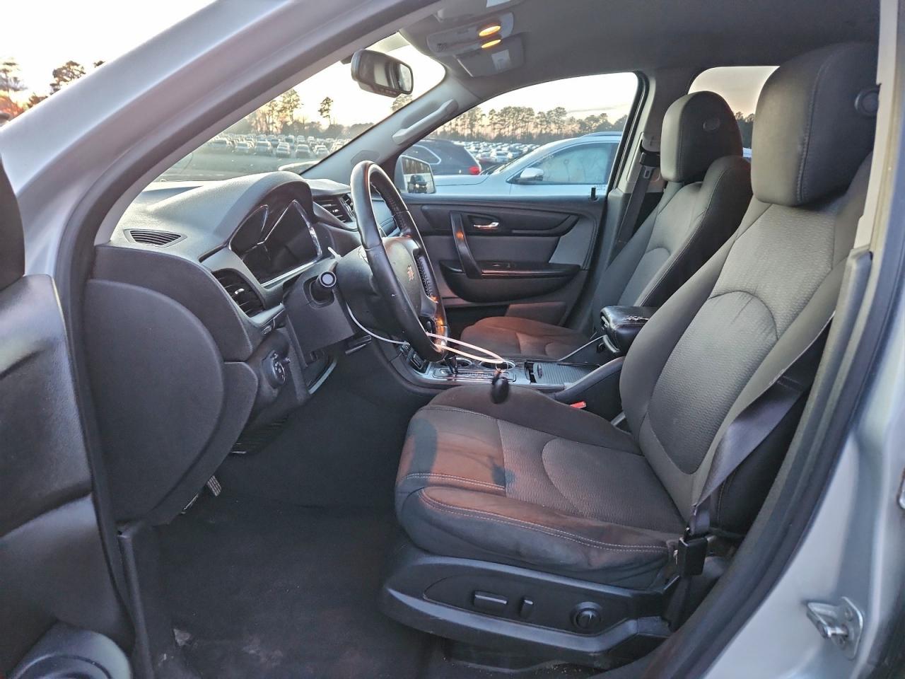 2015 Chevrolet Traverse Lt - Фото 7