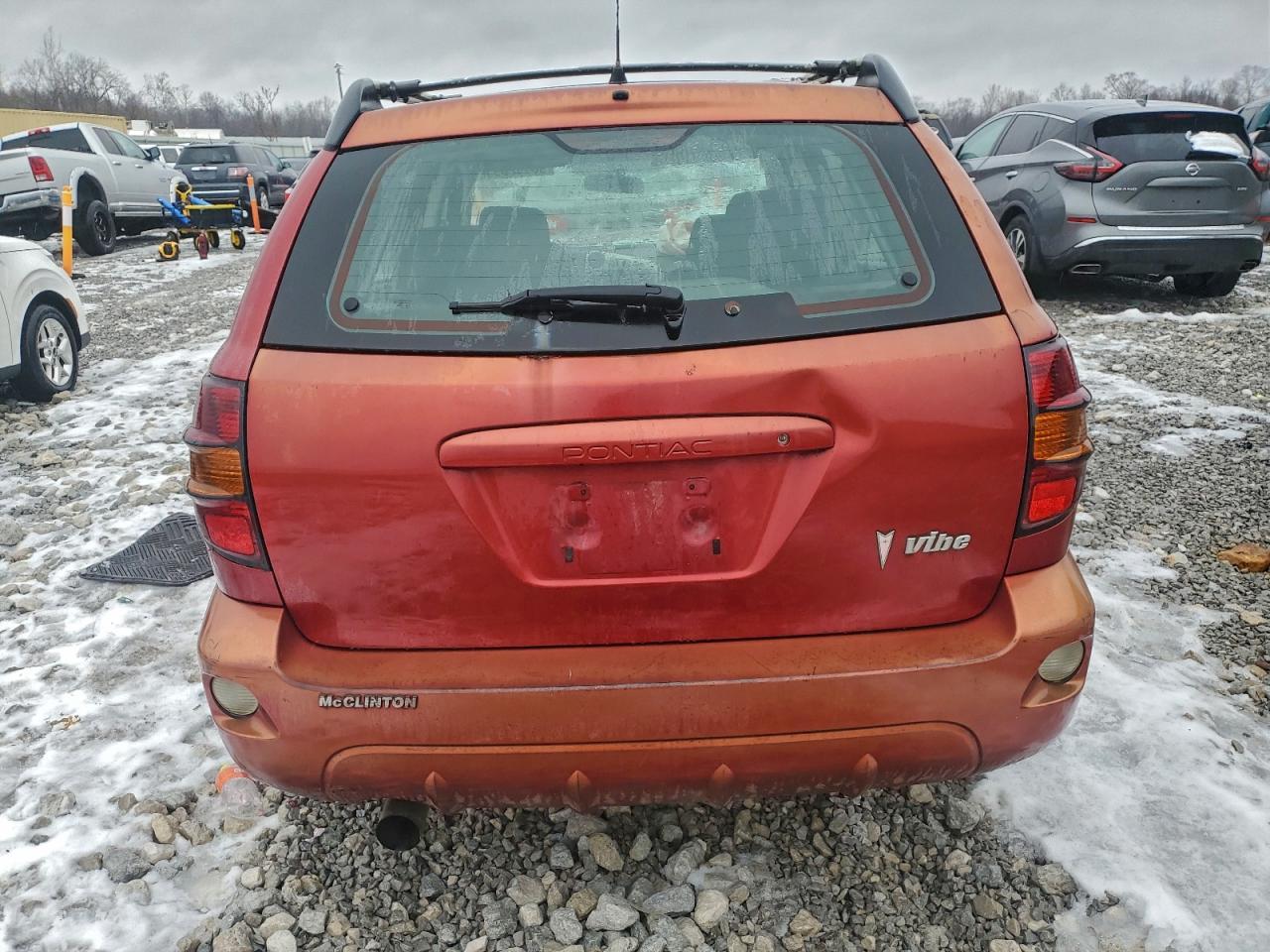 2003 Pontiac Vibe - Фото 6