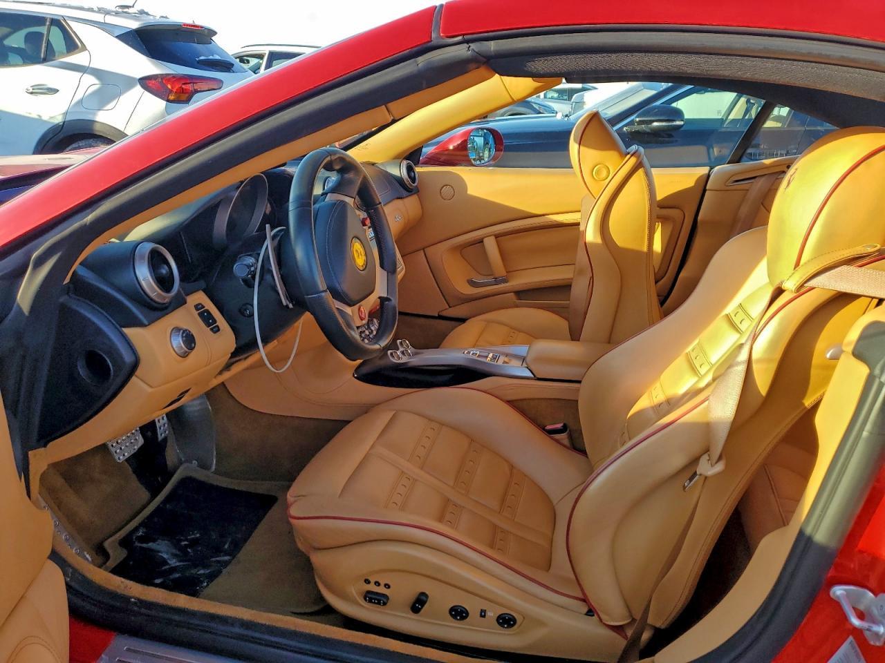 2014 Ferrari California - Image 7