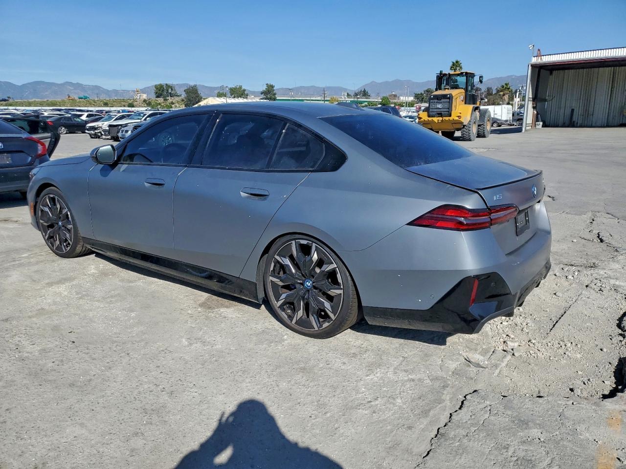 2025 BMW I5 Edrive 40 - Image 2