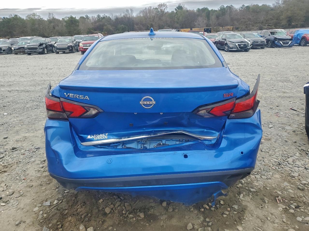 2023 Nissan Versa Sr - Фото 6