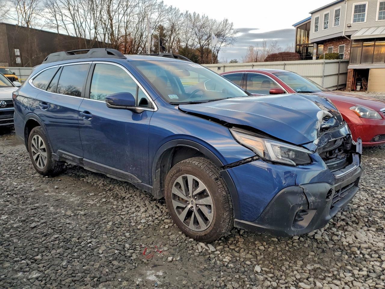 2021 Subaru Outback Premium - Image 4