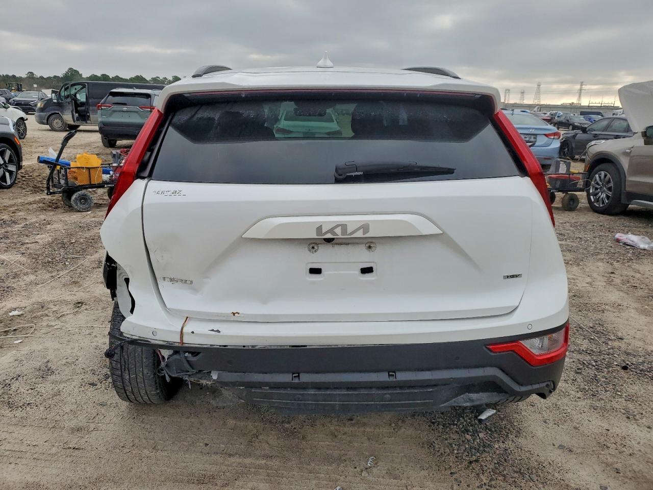 2023 Kia Niro Ex - Фото 6