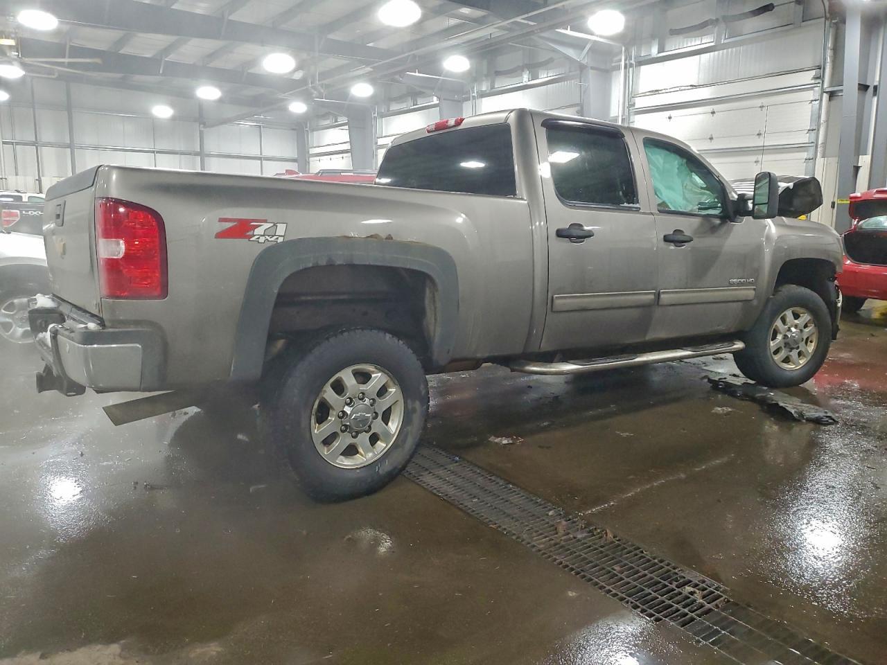 2013 Chevrolet Silverado K2500 Heavy Duty Lt - Image 3