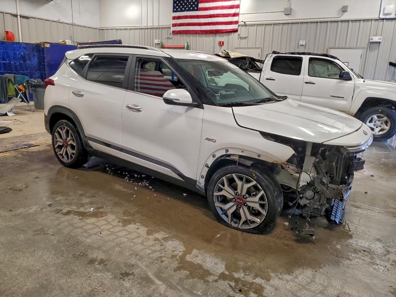2021 Kia Seltos Sx - Фото 4