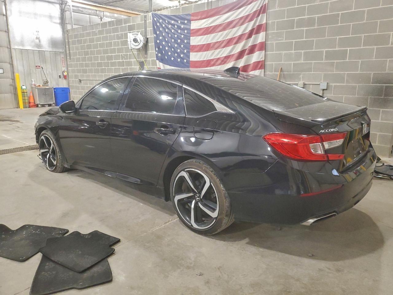 2018 Honda Accord Sport - Фото 2