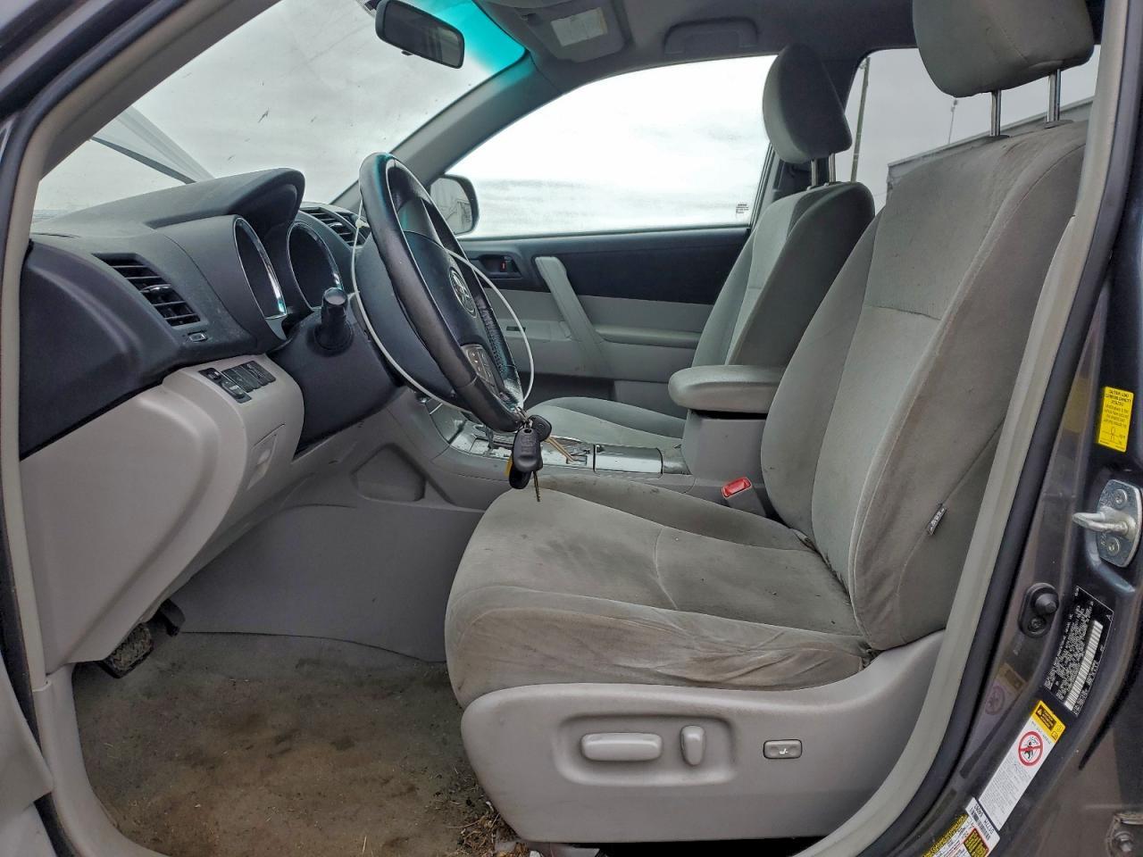 2010 Toyota Highlander - Image 7