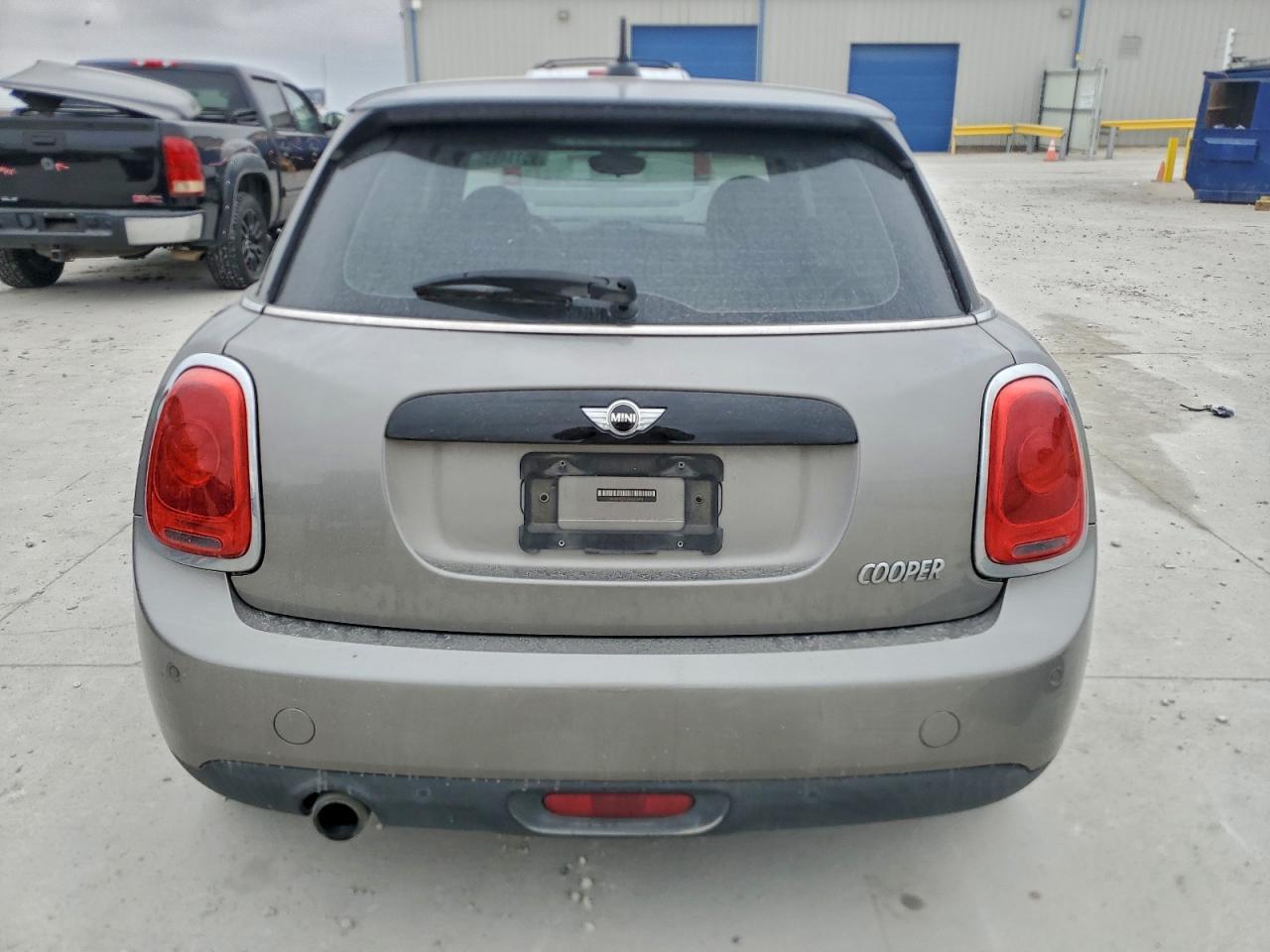 2016 Mini Cooper - Image 6