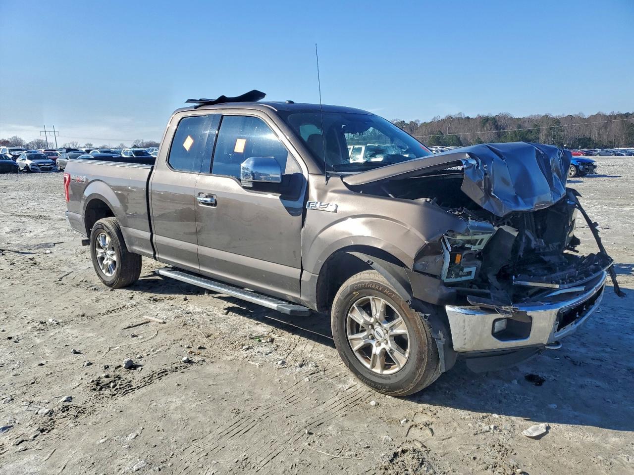 2015 Ford F150 - Image 4