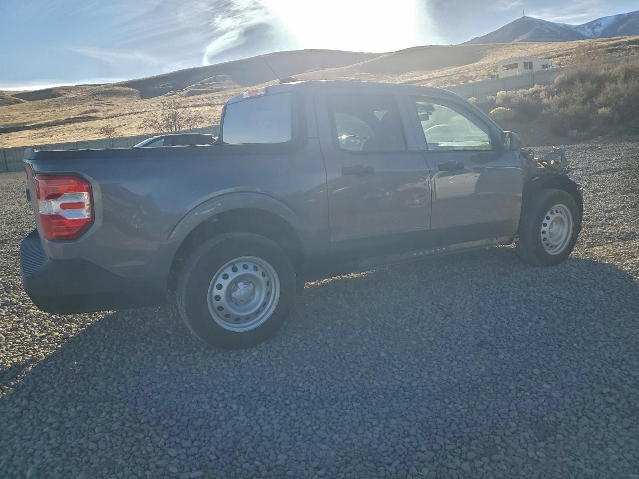 2025 Ford Maverick Xl - Image 3