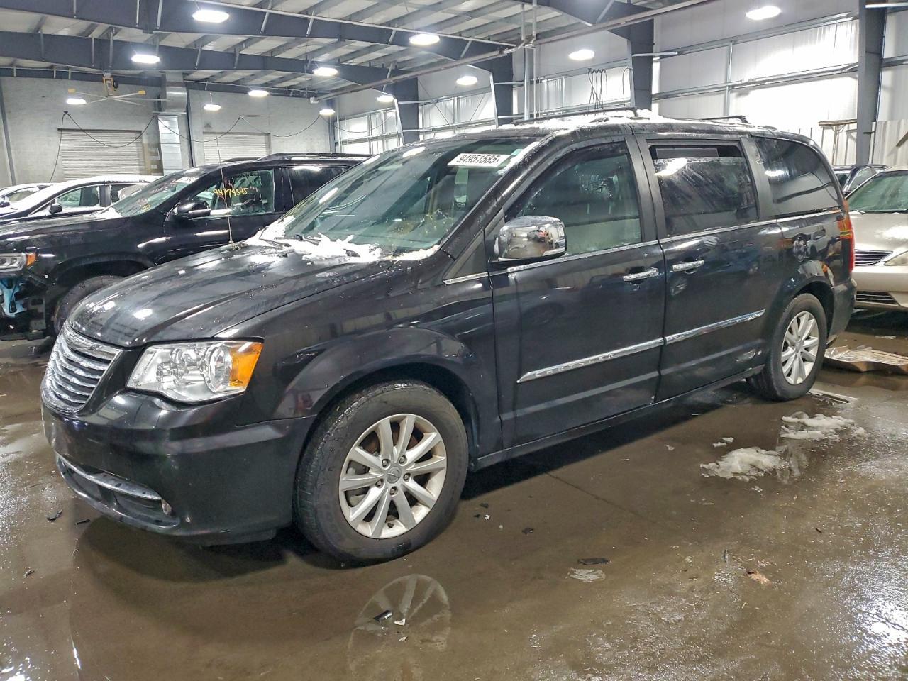 2014 Chrysler Town & Country Limited