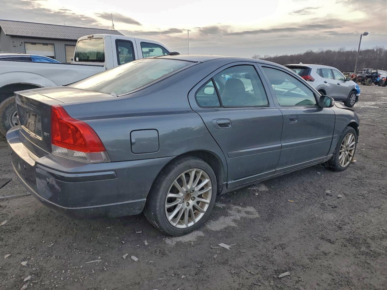 2008 Volv S60 2.5T - Image 3