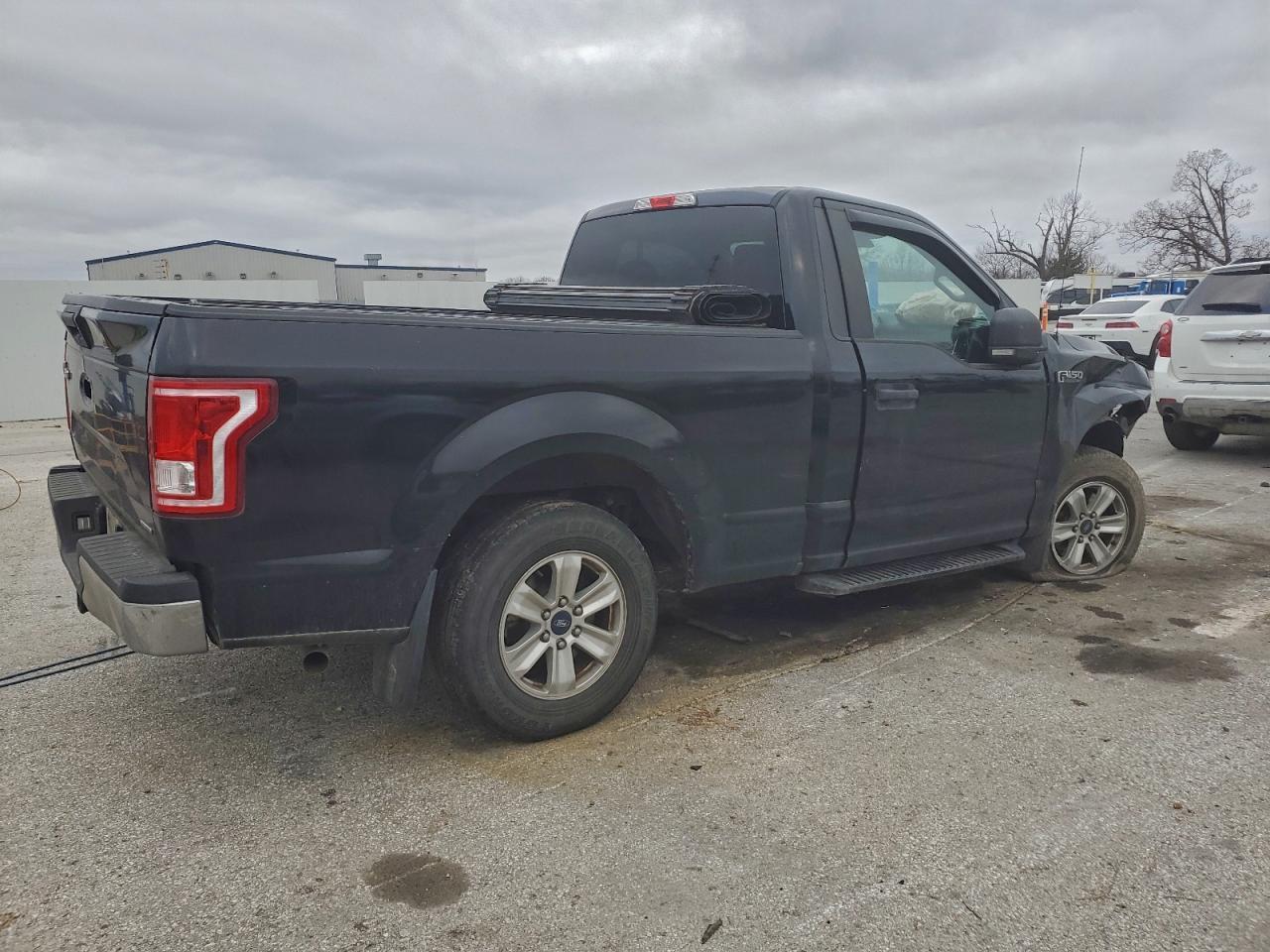 2016 Ford F150 - Фото 3