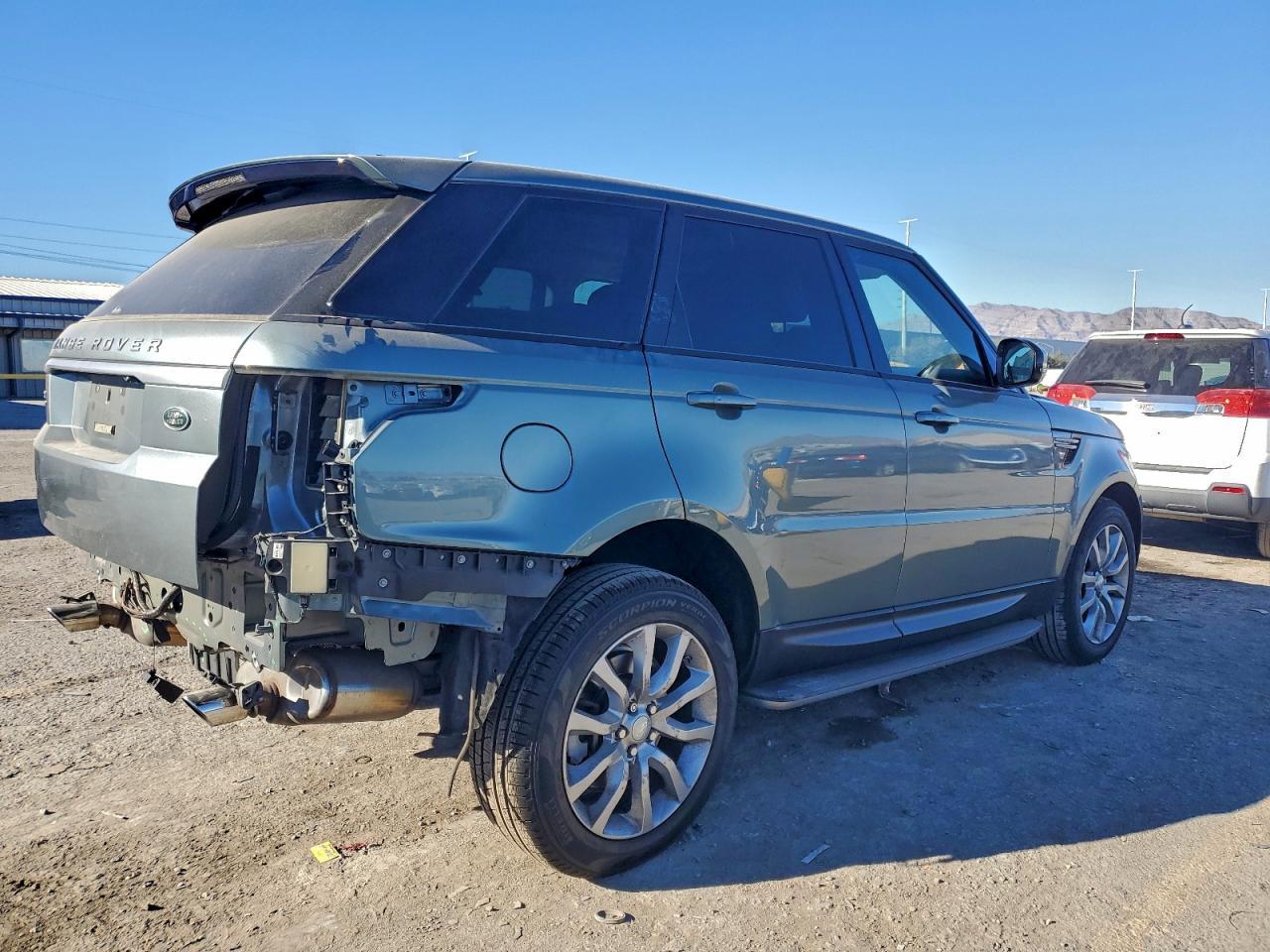2017 Land Rover Range Rover Sport Se - Image 3