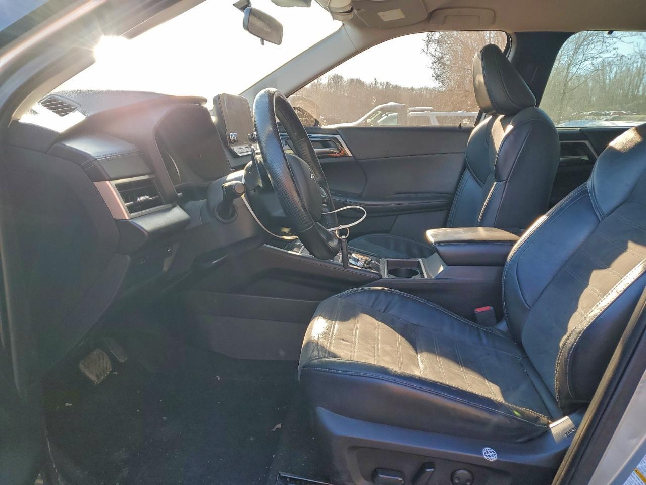 2022 Mitsubishi Outlander Se - Фото 7