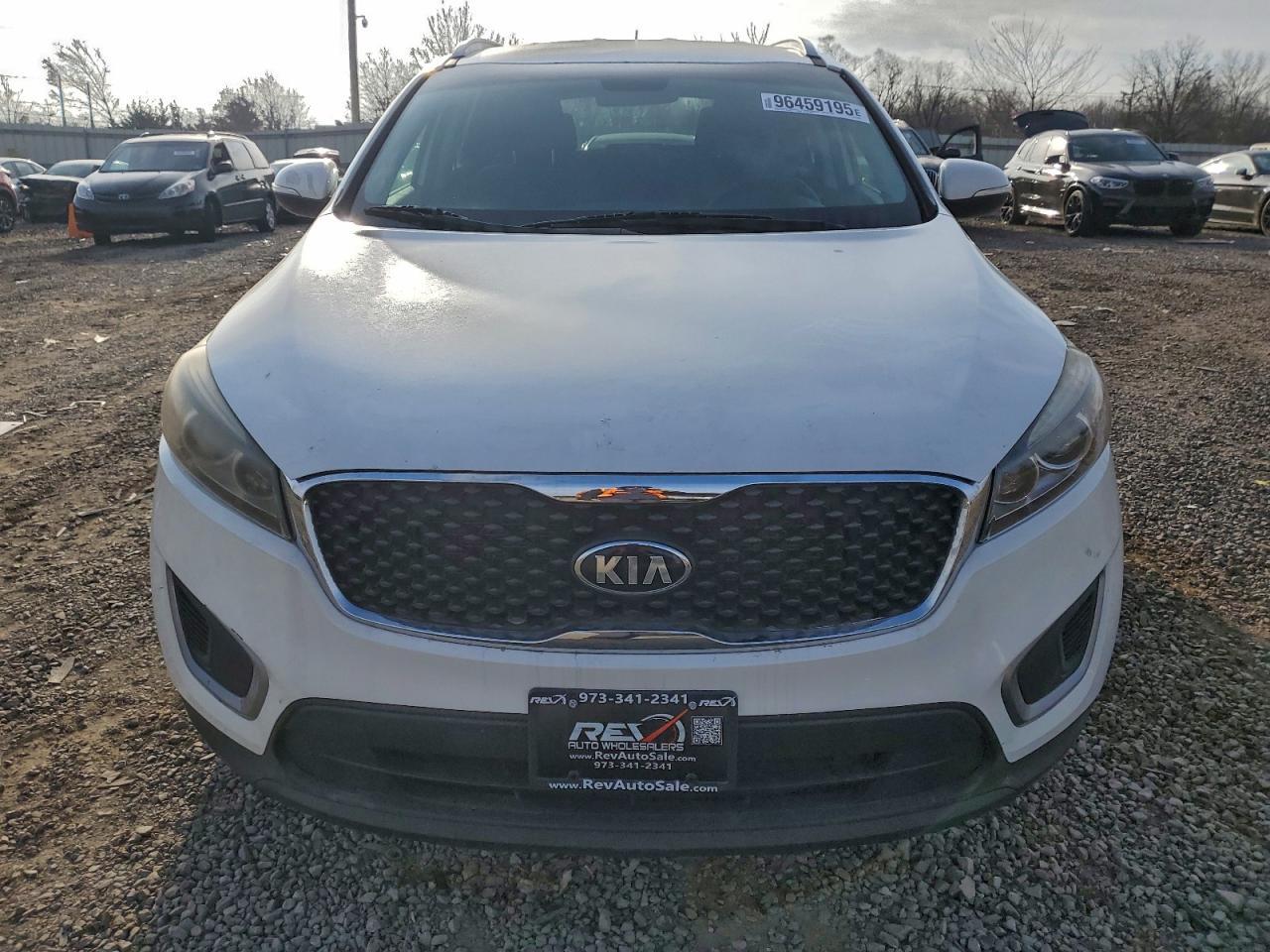 2016 Kia Sorento Lx - Image 5